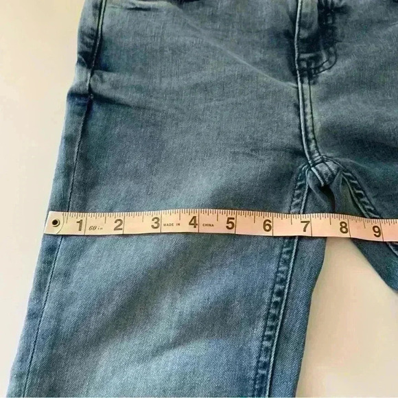 Free People Women's Mid-Rise Skinny Jeans Size 26 Long - Picture 8 of 12